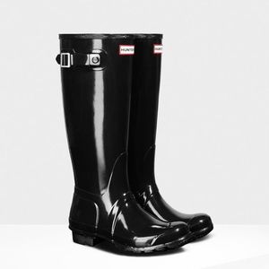 HUNTER RAIN BOOTS - Size Womens 8 - Gently Worn